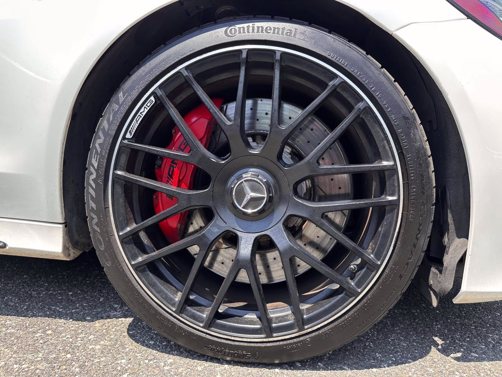 2021 designo Diamond White Metallic Mercedes-Benz C-Class AMG C 63 S Sedan RWD Sedan