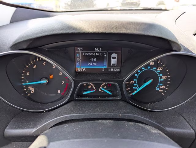 2014 Sterling Gray Metallic Ford Escape SE 4X4 SUV