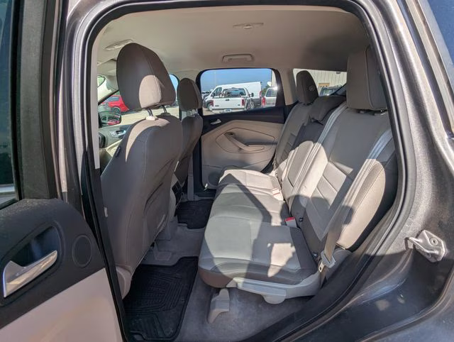 2014 Sterling Gray Metallic Ford Escape SE 4X4 SUV