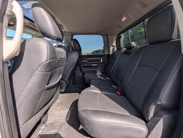 2017 Bright White Clearcoat Ram 2500 Laramie 4X4 Truck