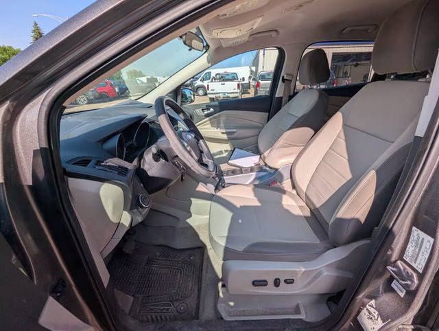 2014 Gray Ford Escape SE 4X4 SUV