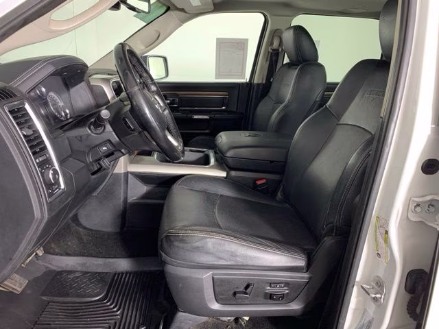 2017 Bright White Clearcoat Ram 2500 Laramie 4X4 Truck