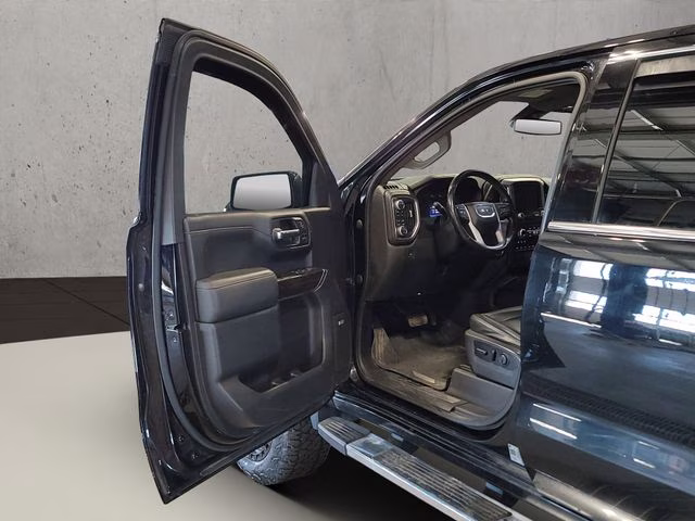 2020 Onyx Black GMC Sierra 1500 SLT 4X4 Truck