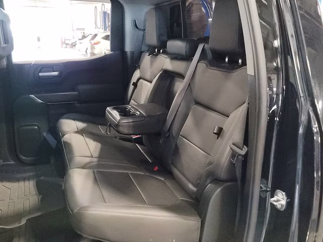 2020 Onyx Black GMC Sierra 1500 SLT 4X4 Truck