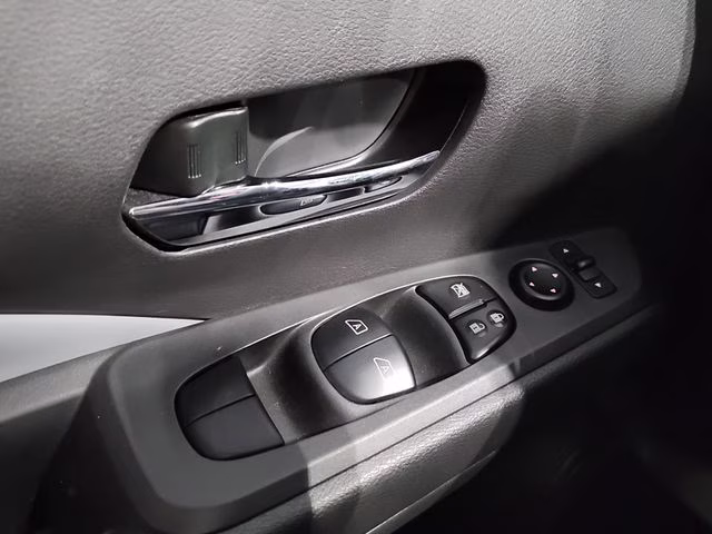 2024 Boulder Gray Pearl Nissan Kicks SR FWD SUV