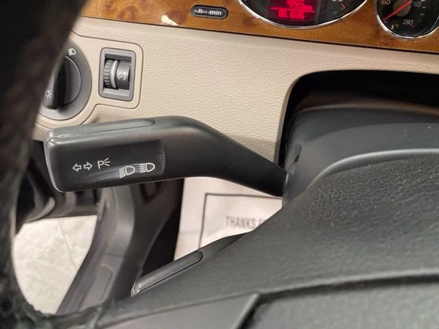 2007 United Gray Volkswagen Passat 3.6 AWD Crossover