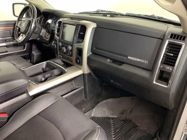 2017 Bright White Clearcoat Ram 2500 Laramie 4X4 Truck