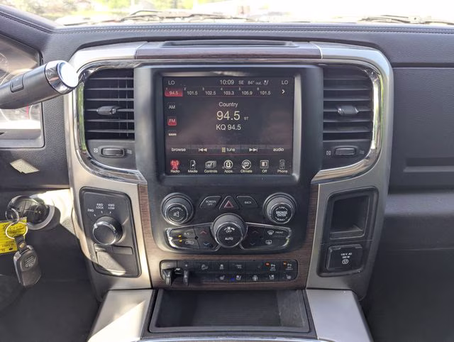 2017 Bright White Clearcoat Ram 2500 Laramie 4X4 Truck