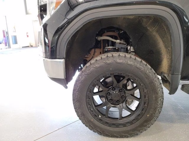 2020 Onyx Black GMC Sierra 1500 SLT 4X4 Truck