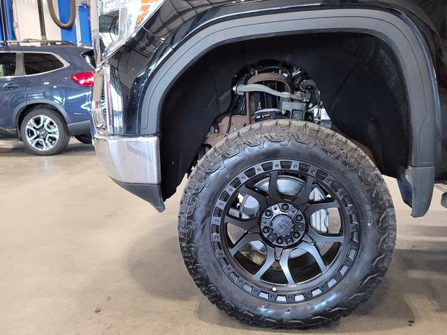 2020 Onyx Black GMC Sierra 1500 SLT 4X4 Truck
