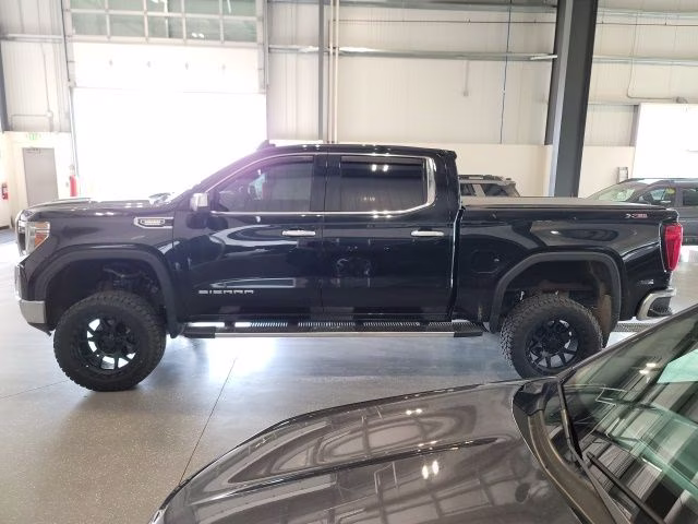 2020 Onyx Black GMC Sierra 1500 SLT 4X4 Truck