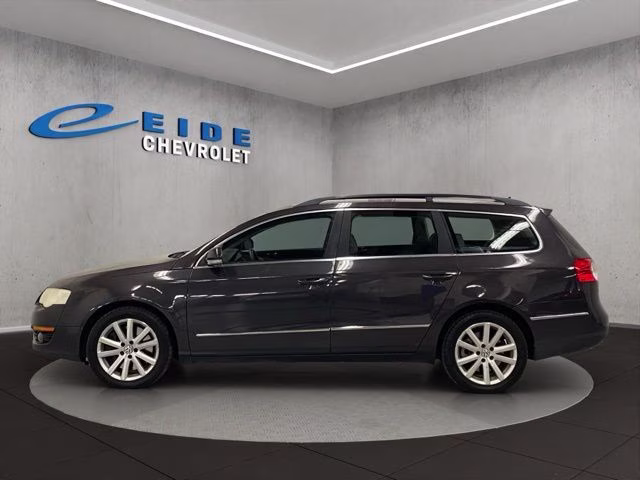 2007 United Gray Volkswagen Passat 3.6 AWD Crossover