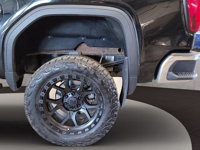 2020 Onyx Black GMC Sierra 1500 SLT 4X4 Truck
