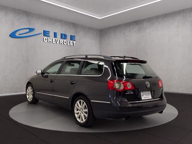 2007 United Gray Volkswagen Passat 3.6 AWD Crossover