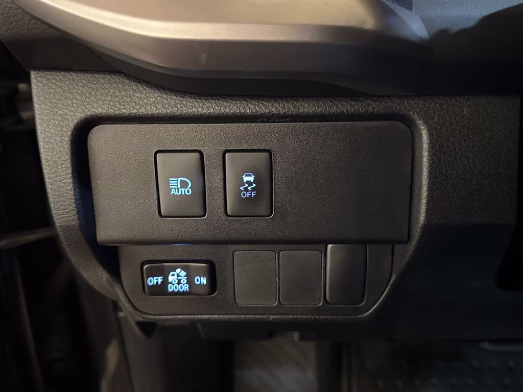 2020 Magnetic Gray Metallic Toyota Tacoma SR5 RWD Truck