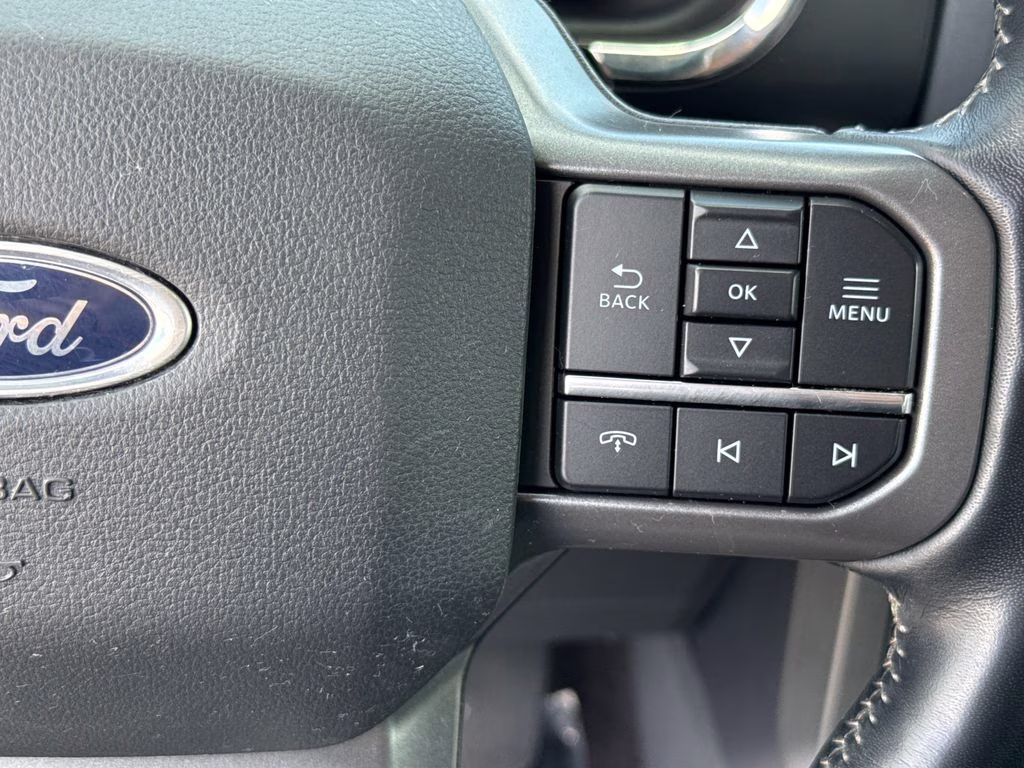 2021 Agate Black Metallic Ford F-150 Lariat RWD Truck