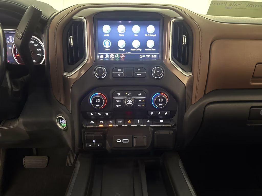 2021 Iridescent Pearl Tricoat Chevrolet Silverado 1500 High Country RWD Truck