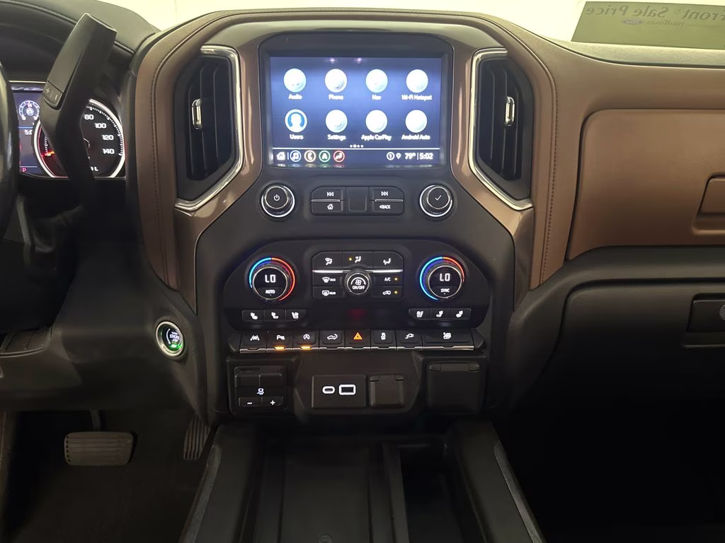 2021 Iridescent Pearl Tricoat Chevrolet Silverado 1500 High Country RWD Truck