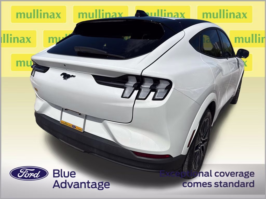 2025 Star White Metallic Tri-Coat Ford Mustang Mach-E Premium RWD SUV