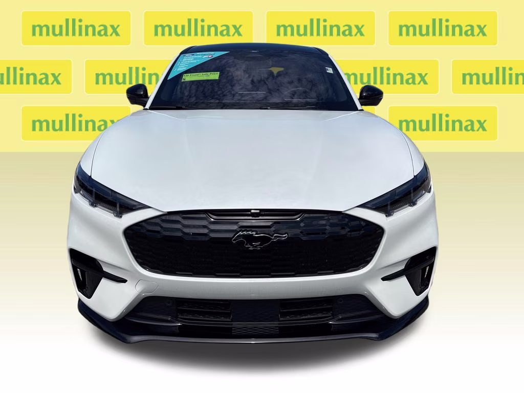 2025 Star White Metallic Tri-Coat Ford Mustang Mach-E GT AWD SUV
