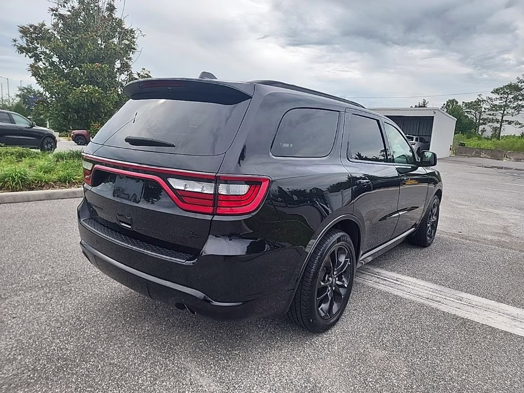 2022 DB Black Clearcoat Dodge Durango R/T AWD SUV