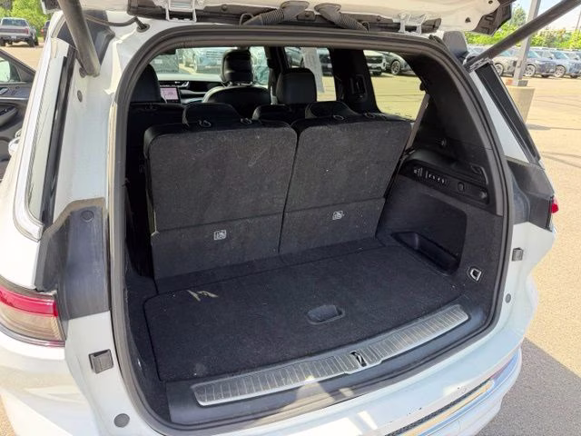 2023 Bright White Clearcoat Jeep Grand Cherokee L Overland 4X4 SUV