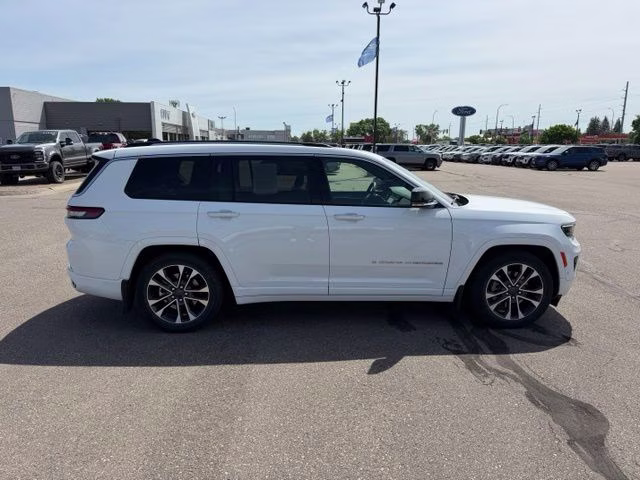 2023 Bright White Clearcoat Jeep Grand Cherokee L Overland 4X4 SUV