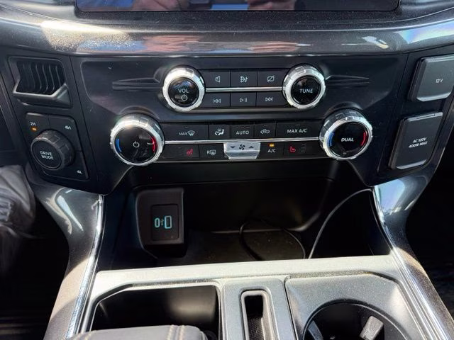 2023 Agate Black Metallic Ford F-150 XLT 4X4 Truck