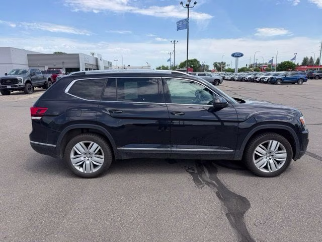 2019 Deep Black Pearl Volkswagen Atlas SEL Premium AWD SUV