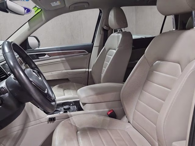 2019 Deep Black Pearl Volkswagen Atlas SEL Premium AWD SUV