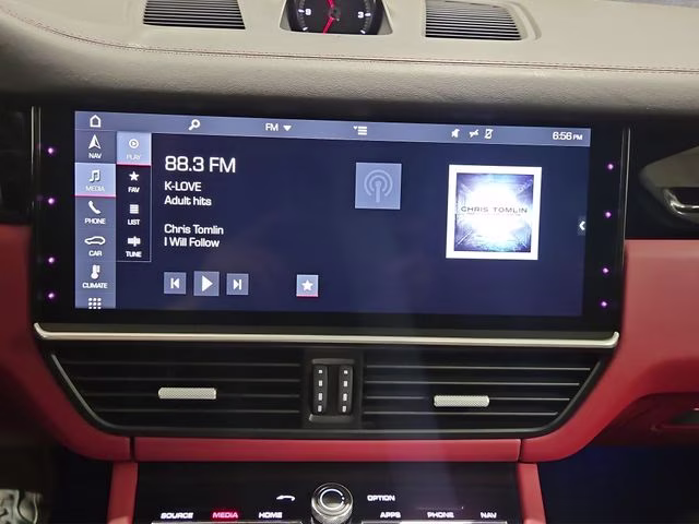 2019 White Porsche Cayenne Base AWD SUV