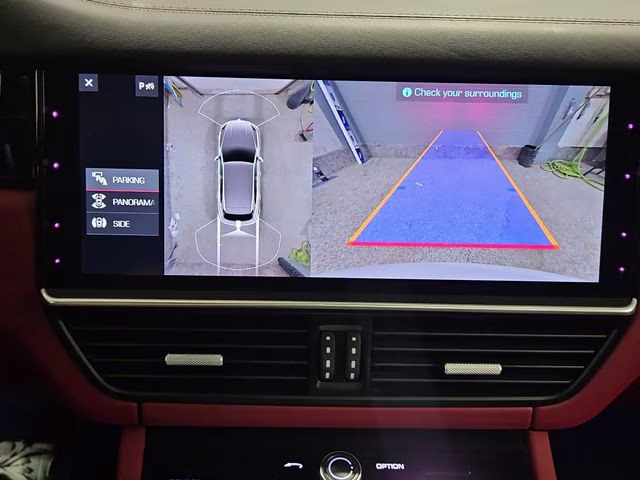 2019 White Porsche Cayenne Base AWD SUV