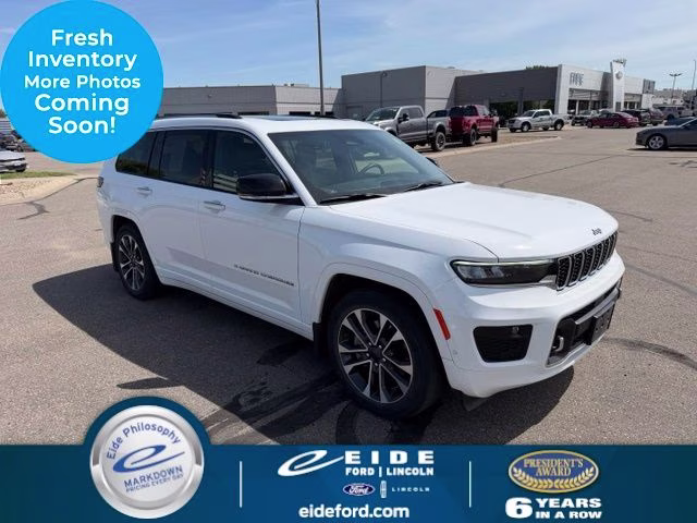 2023 Jeep Grand Cherokee L Overland 4x4's photo