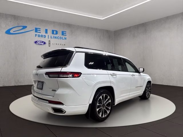 2023 Bright White Clearcoat Jeep Grand Cherokee L Overland 4X4 SUV