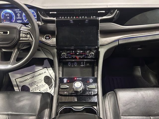 2023 Bright White Clearcoat Jeep Grand Cherokee L Overland 4X4 SUV