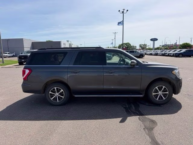 2021 Magnetic Metallic Ford Expedition Max XLT 4X4 SUV