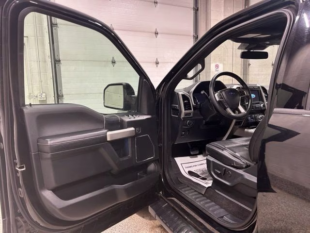 2020 Agate Black Metallic Ford F-150 Lariat 4X4 Truck