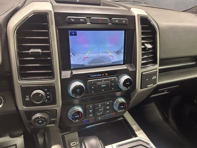 2020 Agate Black Metallic Ford F-150 Lariat 4X4 Truck