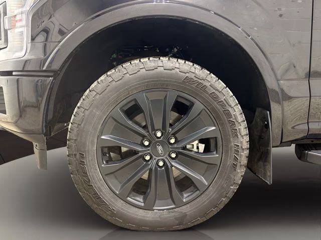 2020 Agate Black Metallic Ford F-150 Lariat 4X4 Truck