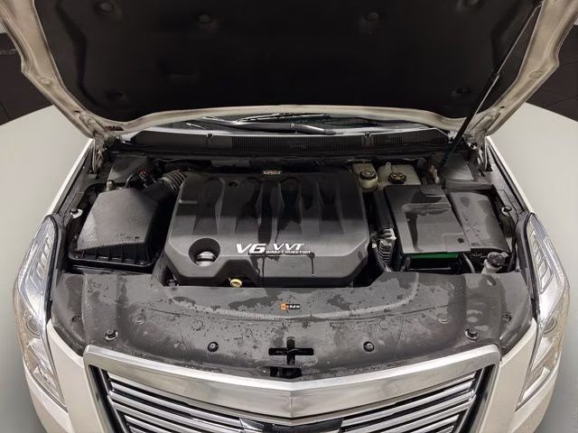 2017 Crystal White Tricoat Cadillac XTS Platinum AWD Sedan