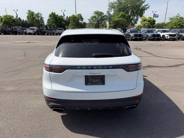 2019 White Porsche Cayenne Base AWD SUV