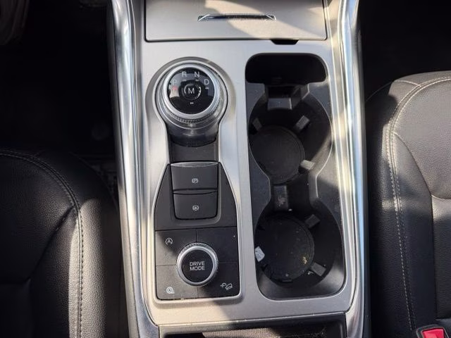 2020 Iconic Silver Metallic Ford Explorer XLT 4X4 SUV