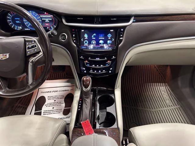 2017 Crystal White Tricoat Cadillac XTS Platinum AWD Sedan