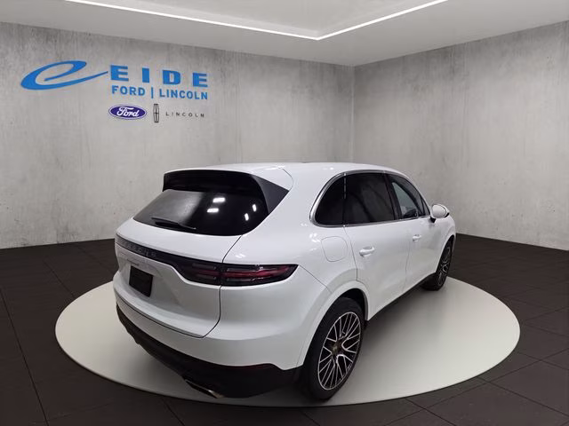 2019 White Porsche Cayenne Base AWD SUV