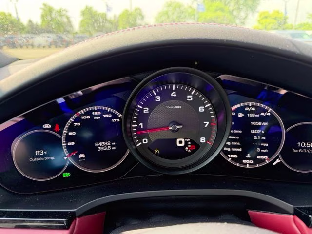 2019 White Porsche Cayenne Base AWD SUV