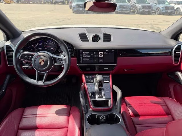 2019 White Porsche Cayenne Base AWD SUV