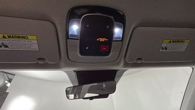 2025 White Pearl Hyundai Tucson SE AWD SUV