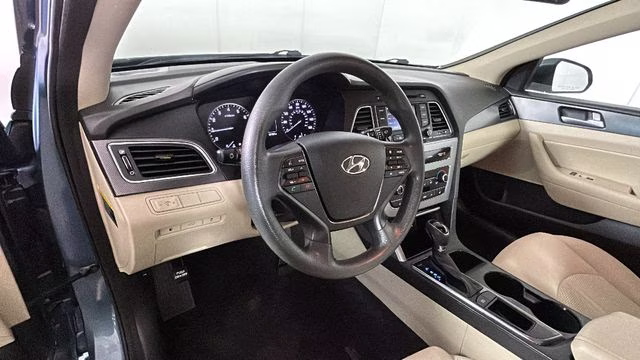2015 Nouveau Blue Hyundai Sonata Sport FWD Sedan
