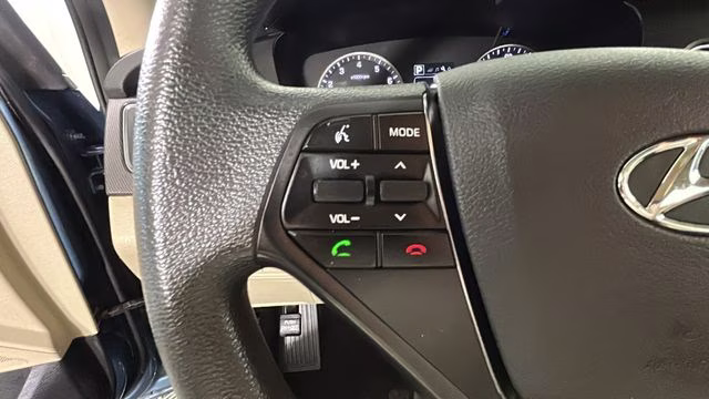 2015 Nouveau Blue Hyundai Sonata Sport FWD Sedan