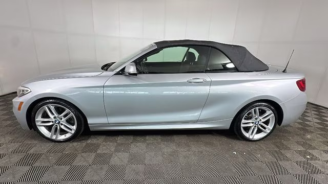 2017 Glacier Silver Metallic BMW 2 Series 230i xDrive AWD Convertible